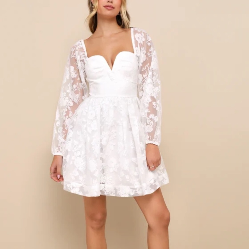 Lulu’s Exceptionally Darling White Burnout Floral Bustier
Mini Dress Medium - Picture 7 of 11